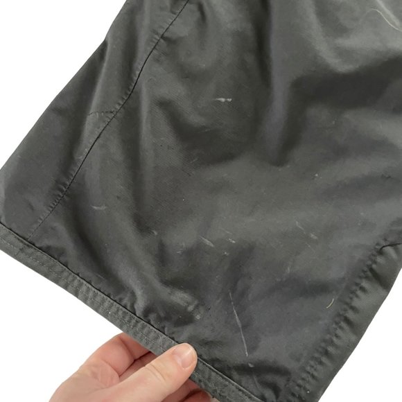 The North Face Dryvent Snow Pants Medium Short Mens Charcoal Gray Cargo Ski - Picture 3 of 9
